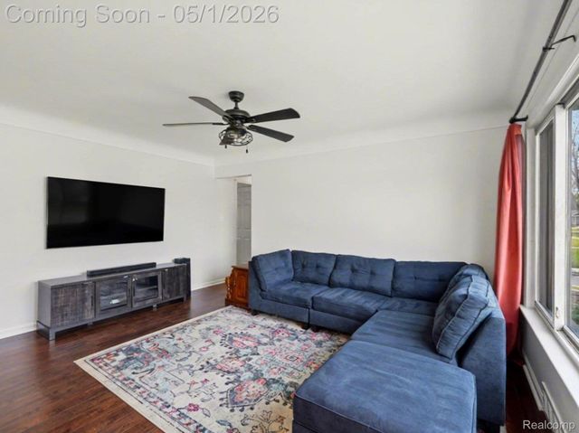 31611 Grant Street, Wayne, MI 48184