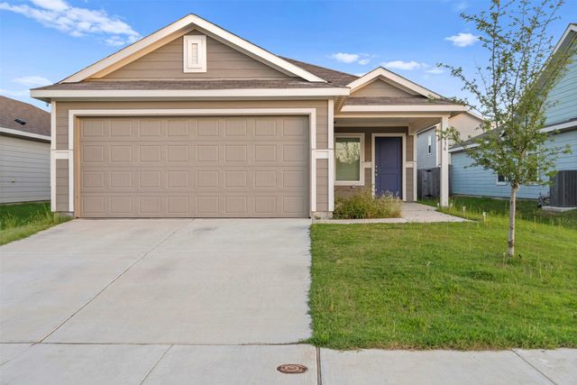 1436 Mahogany Lane, Fort Worth, TX 76140