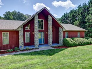20 Brooks Cove Road, Candler, NC 28715