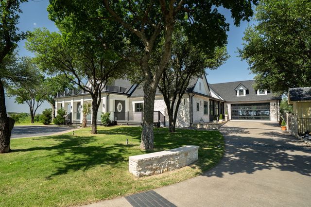 110 Quiet Hill Circle, Copper Canyon, TX 76226