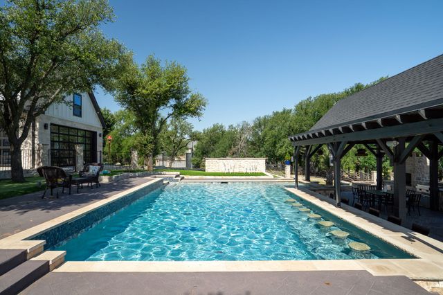 110 Quiet Hill Circle, Copper Canyon, TX 76226