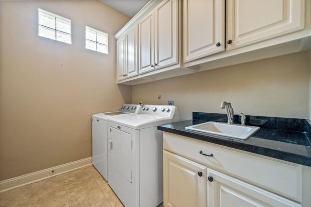 5523 Regal Landing Drive, Kingwood, TX 77345