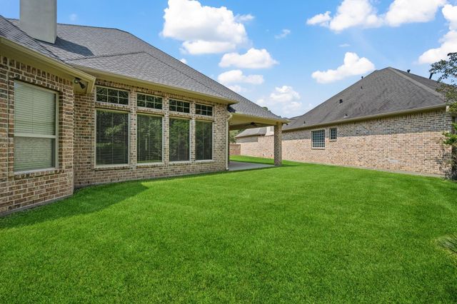 5523 Regal Landing Drive, Kingwood, TX 77345