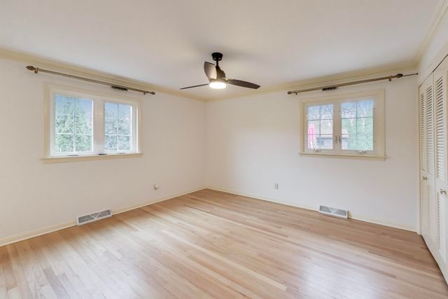 8800 Baring Avenue, Munster, IN 46321