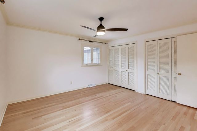 8800 Baring Avenue, Munster, IN 46321