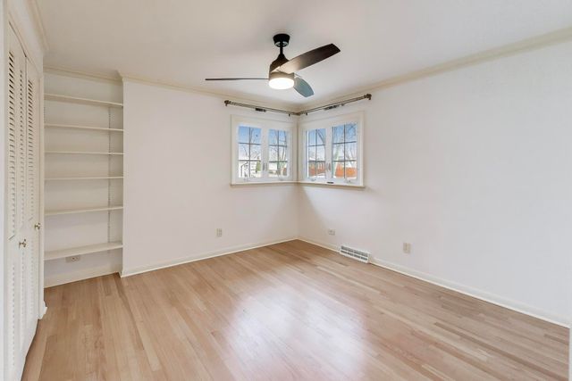 8800 Baring Avenue, Munster, IN 46321