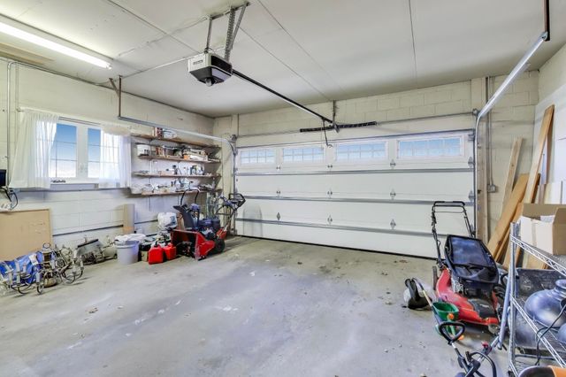 8800 Baring Avenue, Munster, IN 46321