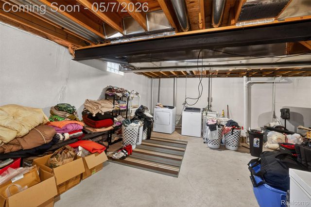 2699 Barns Drive, Westland, MI 48186
