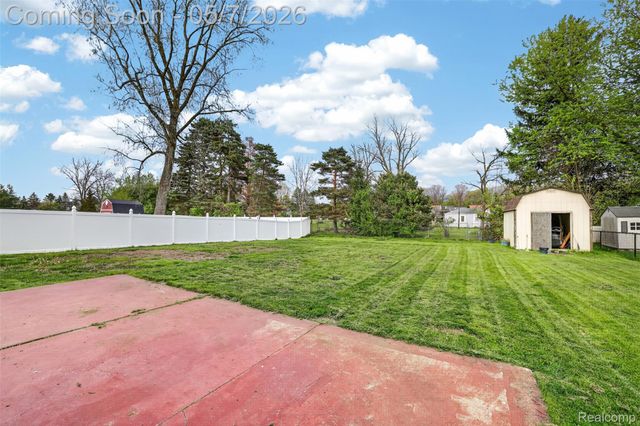 2699 Barns Drive, Westland, MI 48186