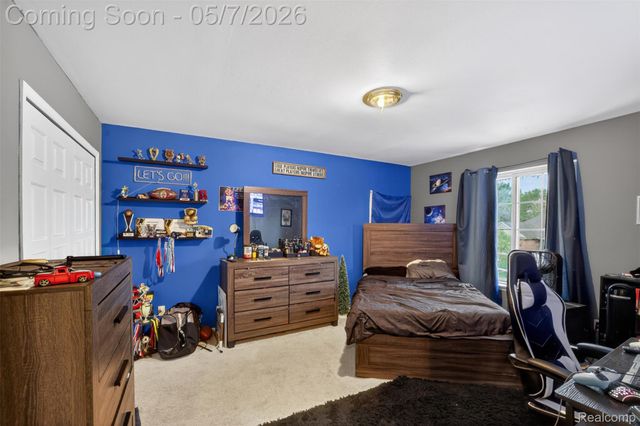 2699 Barns Drive, Westland, MI 48186