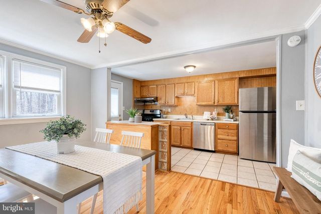 933 CIRCLE DR, Halethorpe, MD 21227
