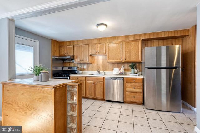 933 CIRCLE DR, Halethorpe, MD 21227