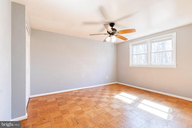 933 CIRCLE DR, Halethorpe, MD 21227