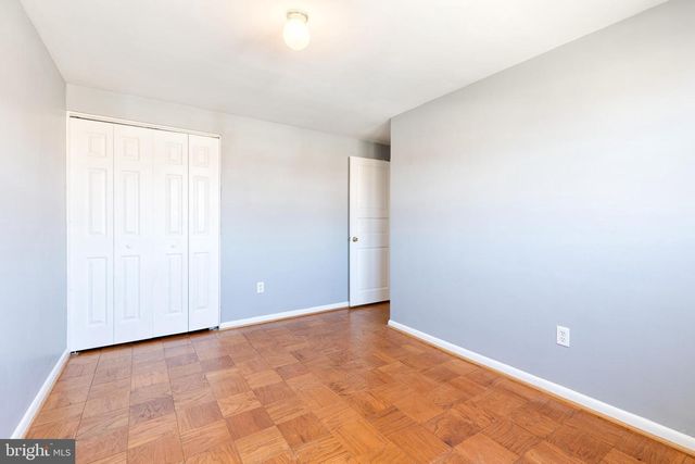 933 CIRCLE DR, Halethorpe, MD 21227