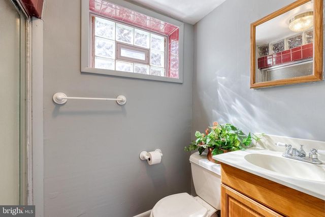933 CIRCLE DR, Halethorpe, MD 21227