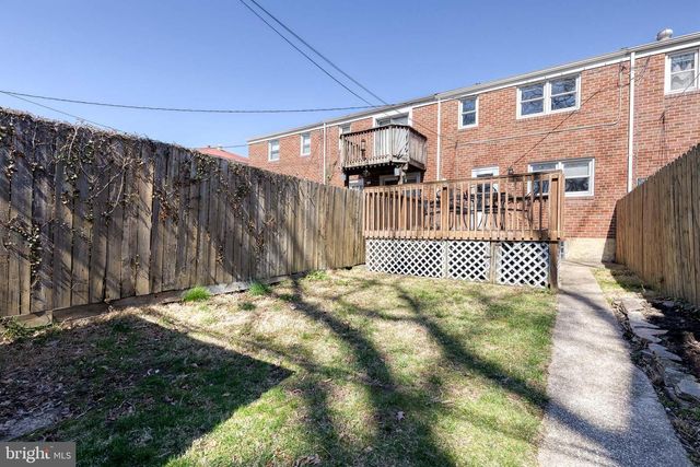 933 CIRCLE DR, Halethorpe, MD 21227