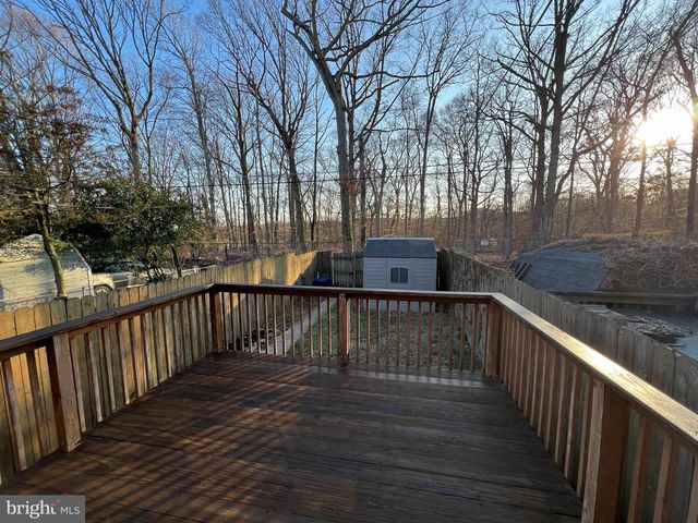 933 CIRCLE DR, Halethorpe, MD 21227