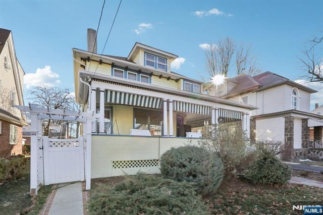 1114 Anderson Avenue, Fort Lee, NJ 07024