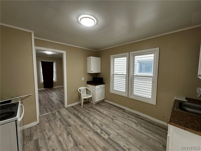 1533 La Salle Avenue, Niagara Falls, NY 14301