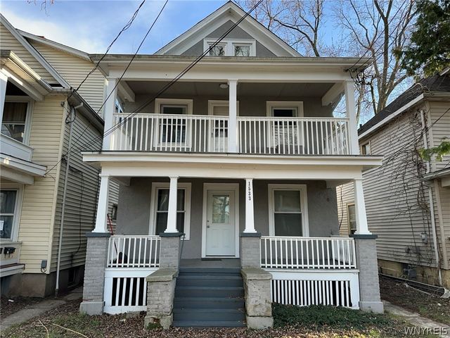 1533 La Salle Avenue, Niagara Falls, NY 14301