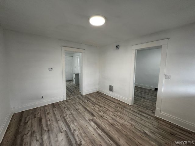 1533 La Salle Avenue, Niagara Falls, NY 14301