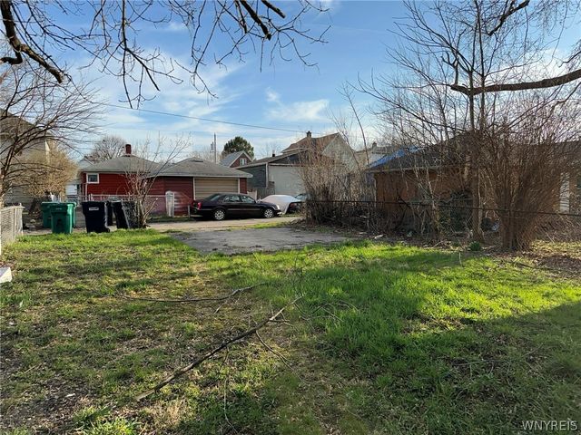 1533 La Salle Avenue, Niagara Falls, NY 14301