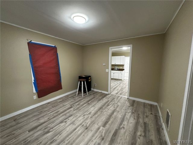 1533 La Salle Avenue, Niagara Falls, NY 14301