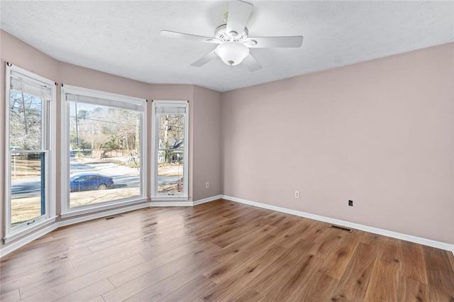 2563 Overlake Drive, Powder Springs, GA 30127