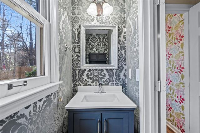 2563 Overlake Drive, Powder Springs, GA 30127