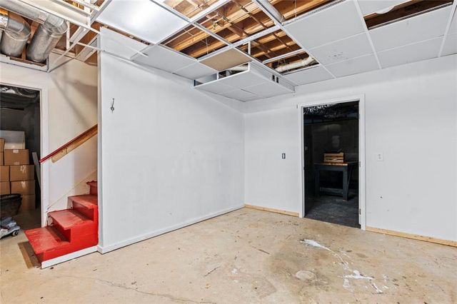 2563 Overlake Drive, Powder Springs, GA 30127