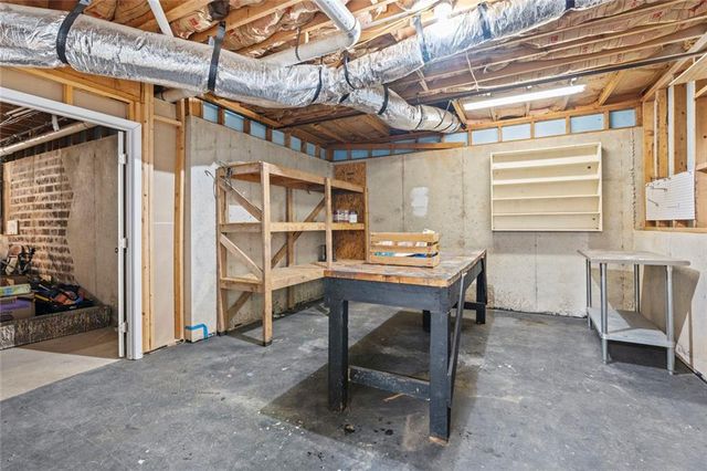 2563 Overlake Drive, Powder Springs, GA 30127