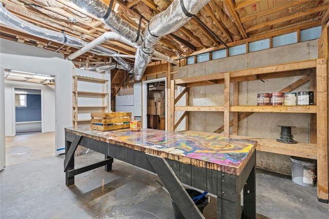 2563 Overlake Drive, Powder Springs, GA 30127