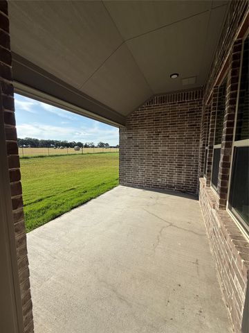 109 Cool Meadows Court, Millsap, TX 76066