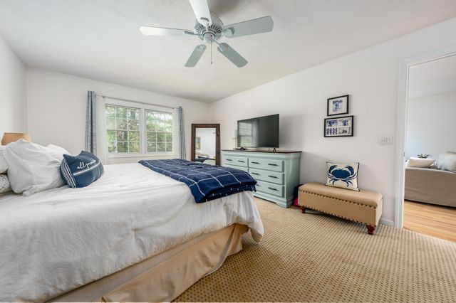 32 Red Cedar Road UNIT 32, Mashpee, MA 02649