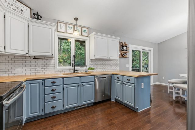 15469 Fish Point Road SE, Prior Lake, MN 55372