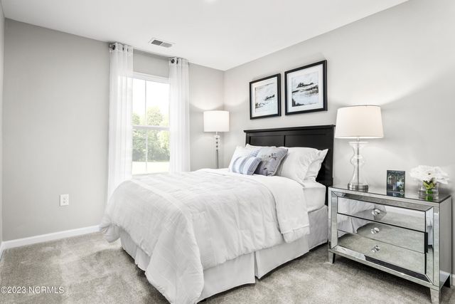 2503 Lambsberry Circle, Elizabeth City, NC 27909