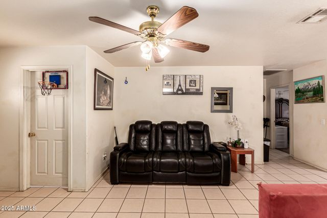 309 5TH Avenue E, Buckeye, AZ 85326