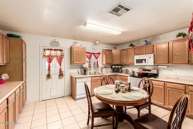 309 5TH Avenue E, Buckeye, AZ 85326