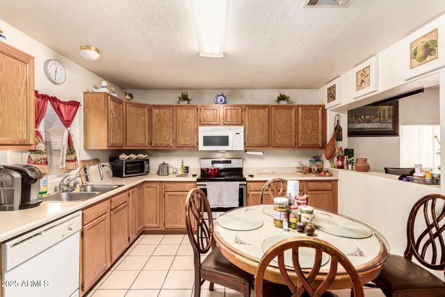 309 5TH Avenue E, Buckeye, AZ 85326