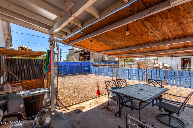 309 5TH Avenue E, Buckeye, AZ 85326