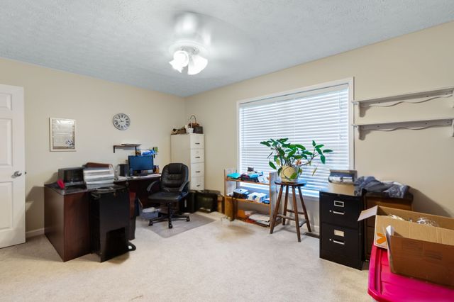 493 Maple Springs Rd, Manchester, TN 37355