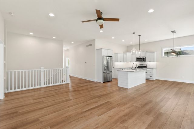 1020 Cardinal Drive, Polk City, IA 50226
