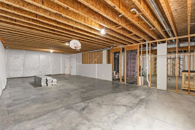 1020 Cardinal Drive, Polk City, IA 50226