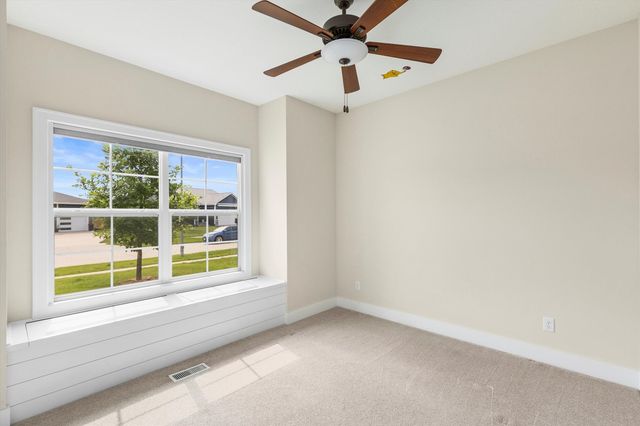 1020 Cardinal Drive, Polk City, IA 50226