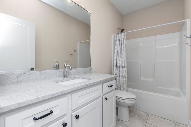 1020 Cardinal Drive, Polk City, IA 50226