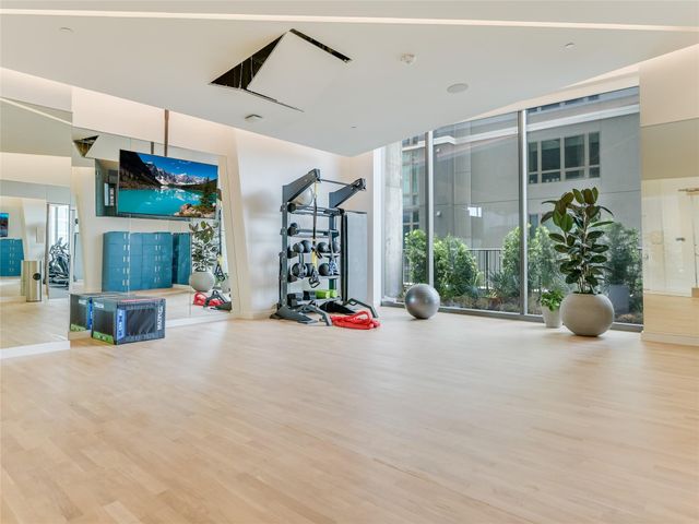 44 East Ave 3205, Austin, TX 78701