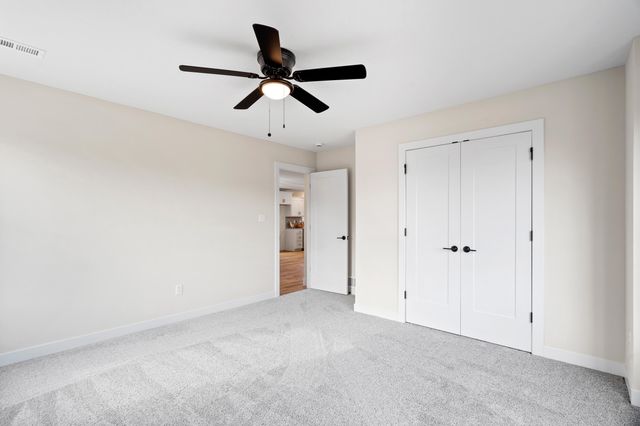 15904 N GOLDEN EAGLE CT, Wooldridge, MO 65287