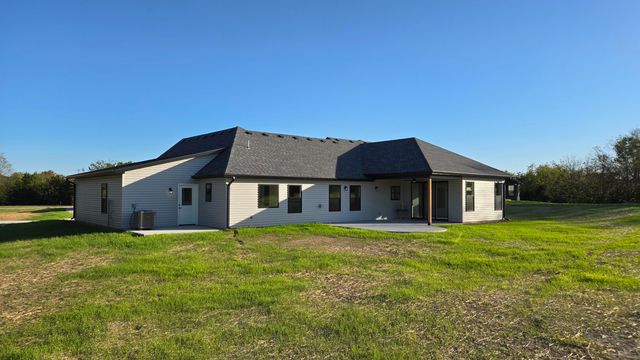 15904 N GOLDEN EAGLE CT, Wooldridge, MO 65287