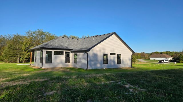 15904 N GOLDEN EAGLE CT, Wooldridge, MO 65287