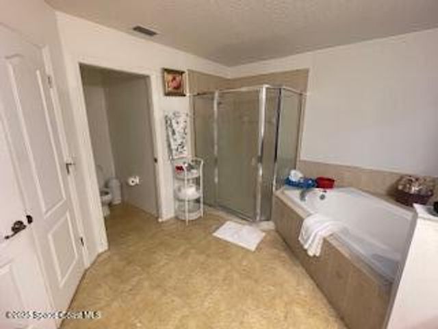 999 Carver Road SE, Palm Bay, FL 32909